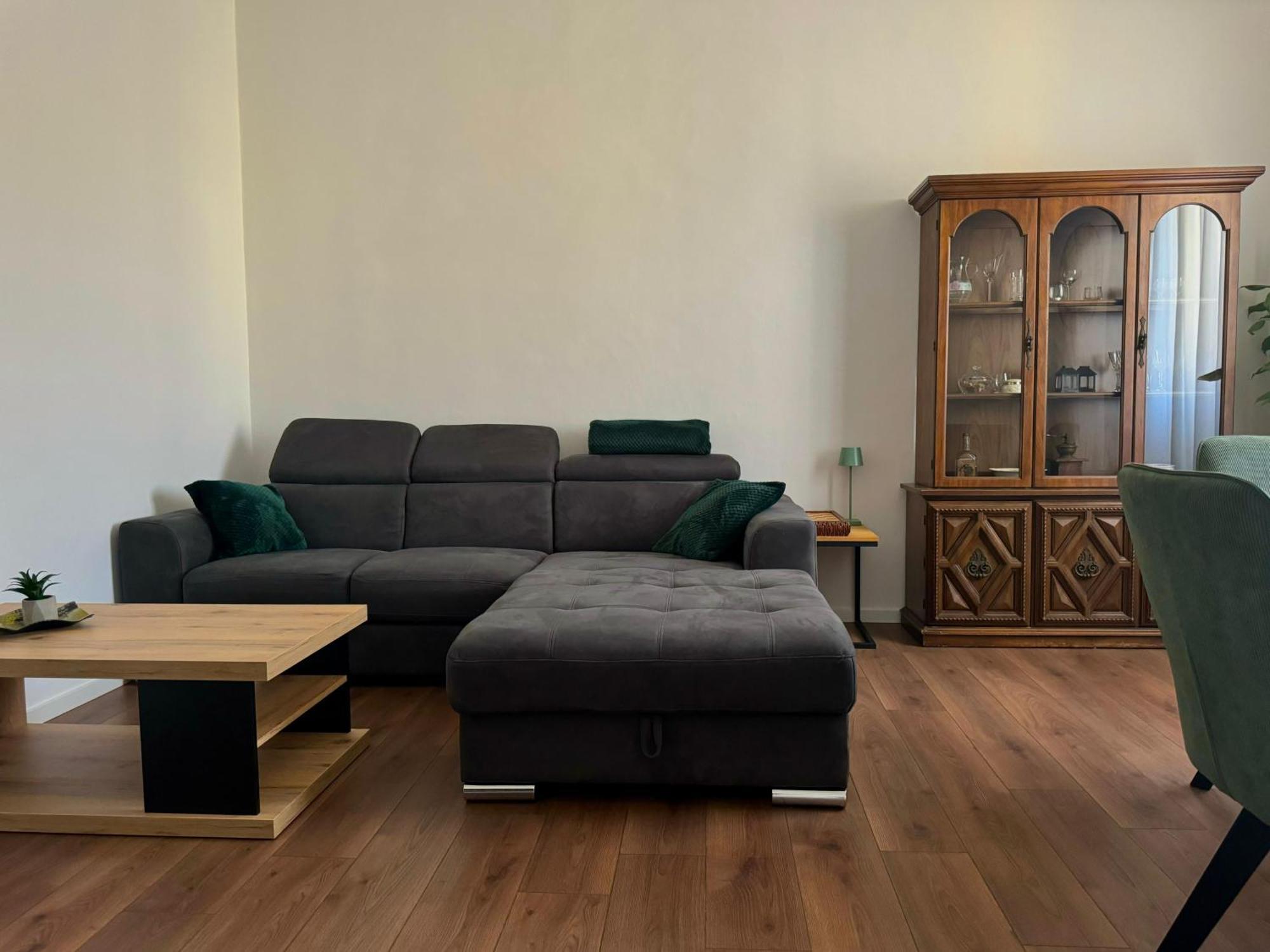 Apartment Populare